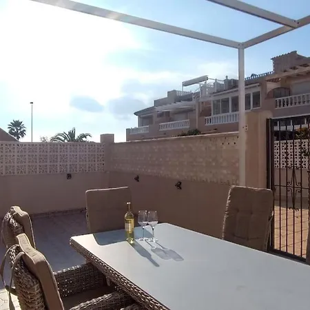 Pmt10 - Townhouse Torrevieja, Pool, 4 Bedroom Торевьиа